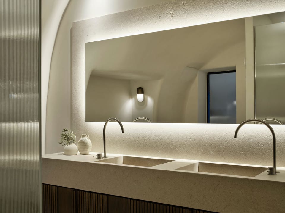 Superior Suite private pool | Bathroom | Designer toiletries, hair dryer, bathrobes, slippers