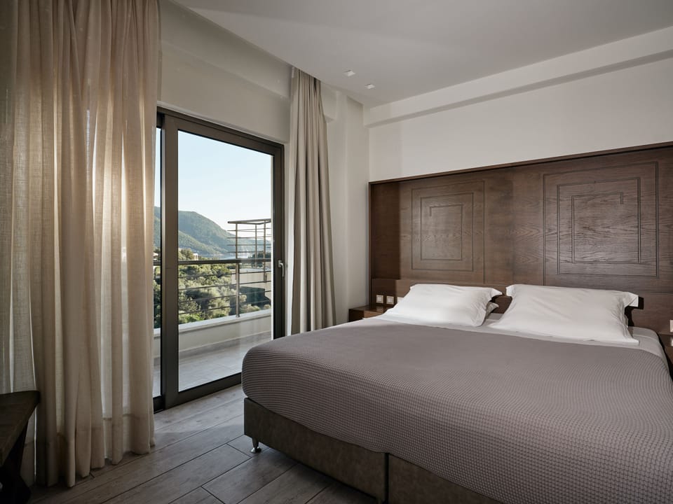 Double Suite & Sharing Terrace with Sea | 1 bedroom, premium bedding, down comforters, minibar