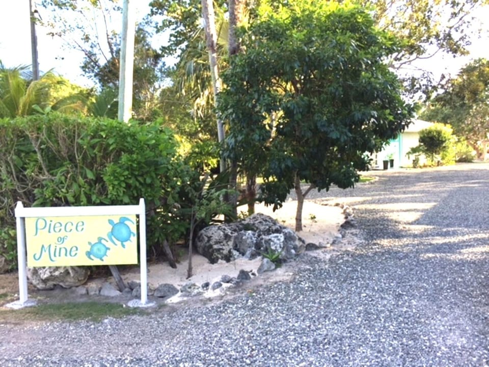 The  Gate  &  Sign