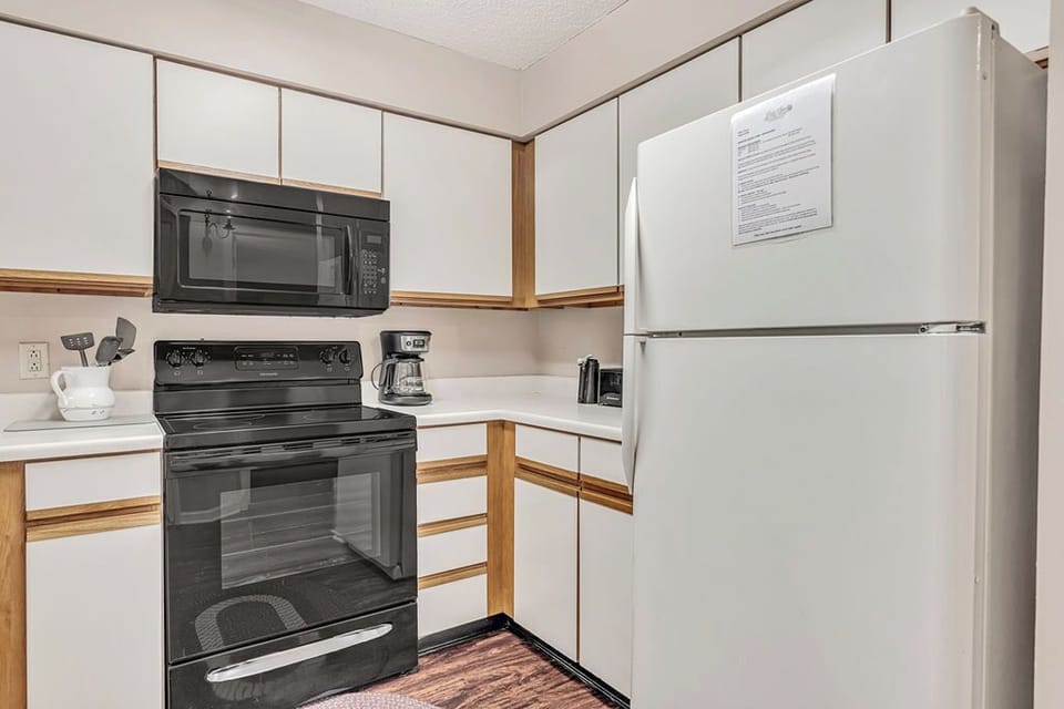 all appliances are full size