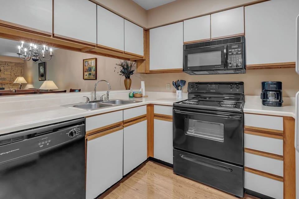 Full size appliances and fully equipped kitchen.