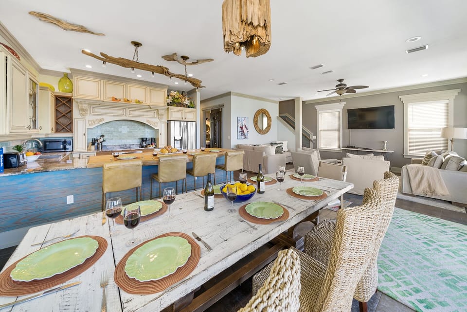 1st Floor Main Dining Area