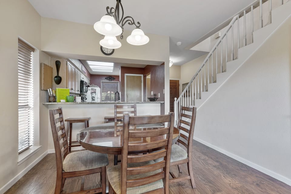 seating for four at the dining table...