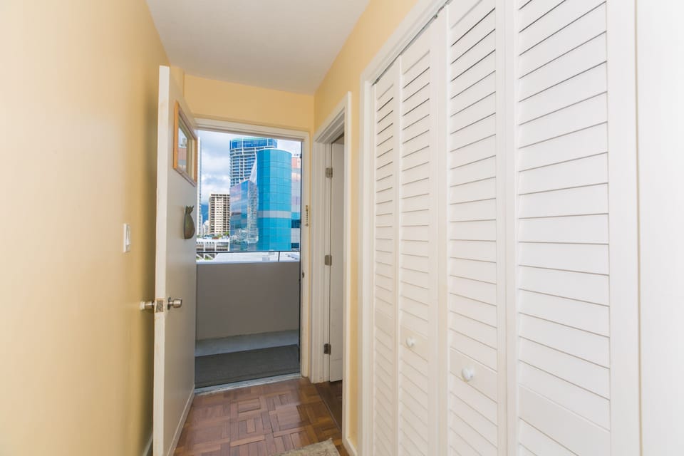 Penthouse Entrance and Foyer Washer-Dryer Closet