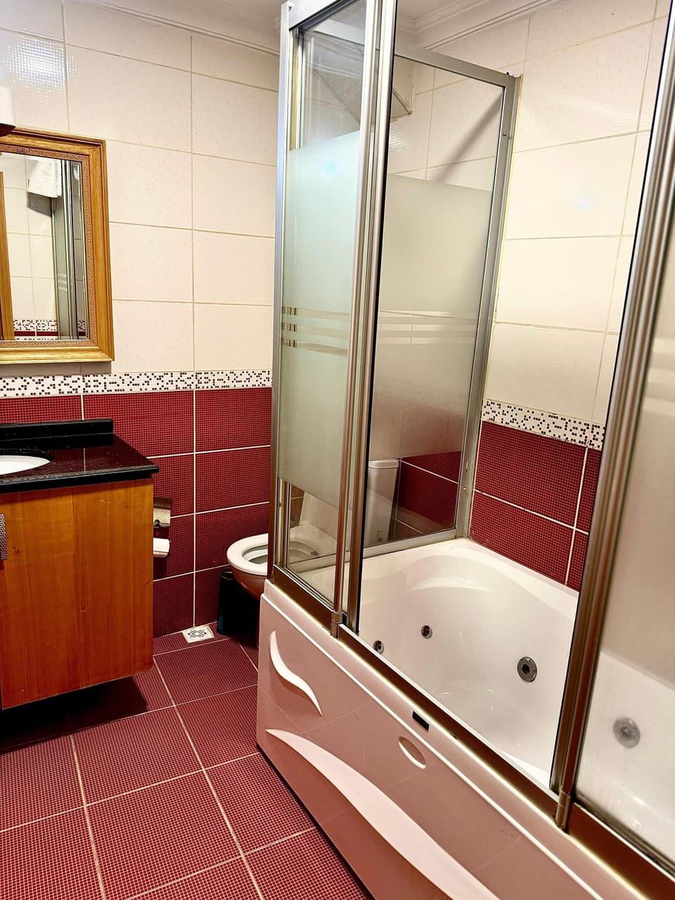 Shower, free toiletries, hair dryer, slippers