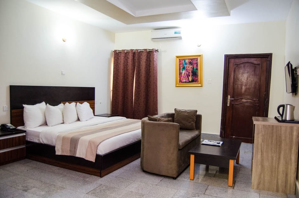 Luxury Room | Free WiFi
