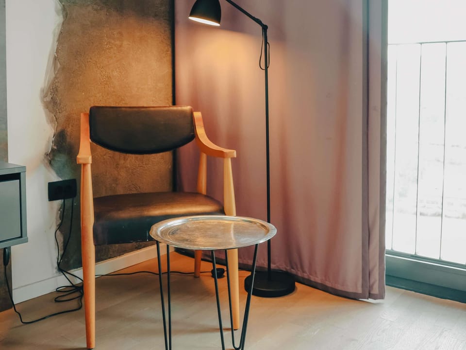 Standard Double Room, 1 Double Bed | Hypo-allergenic bedding, minibar, desk, blackout drapes