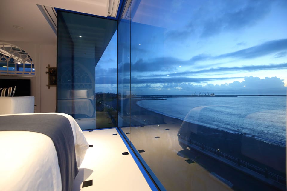 Presidential Suite | Desk, blackout drapes, soundproofing, free WiFi