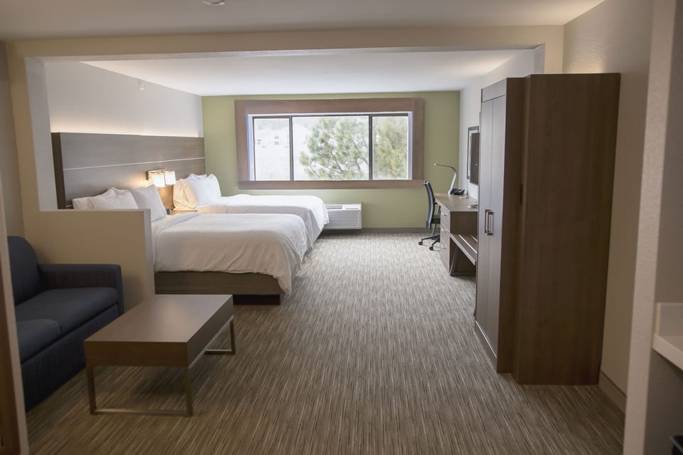 In-room safe, desk, blackout drapes, iron/ironing board