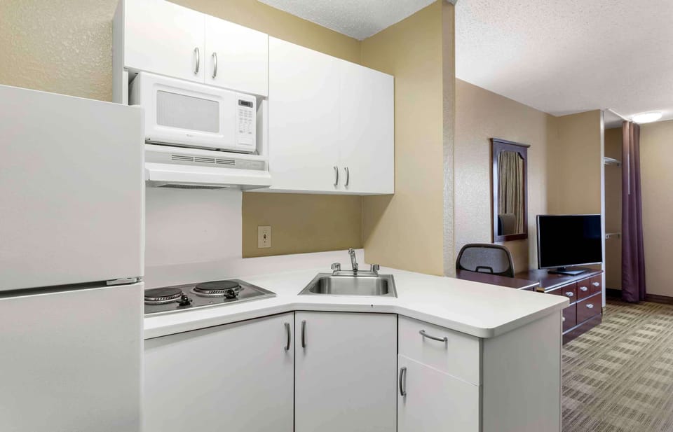 Studio | Desk, iron/ironing board, free WiFi, bed sheets