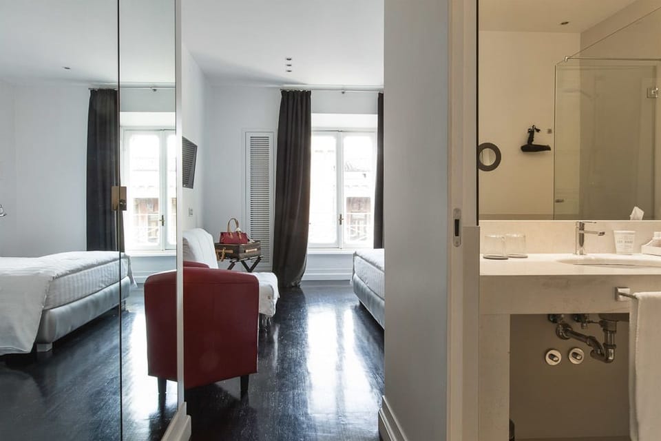 Basic Double Room | Premium bedding, in-room safe, desk, free WiFi