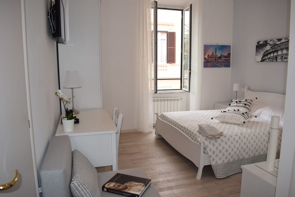 Deluxe Double Room | Frette Italian sheets, premium bedding, down comforters, pillowtop beds