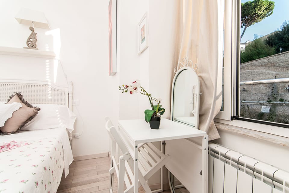 Deluxe Double Room | Frette Italian sheets, premium bedding, down comforters, pillowtop beds