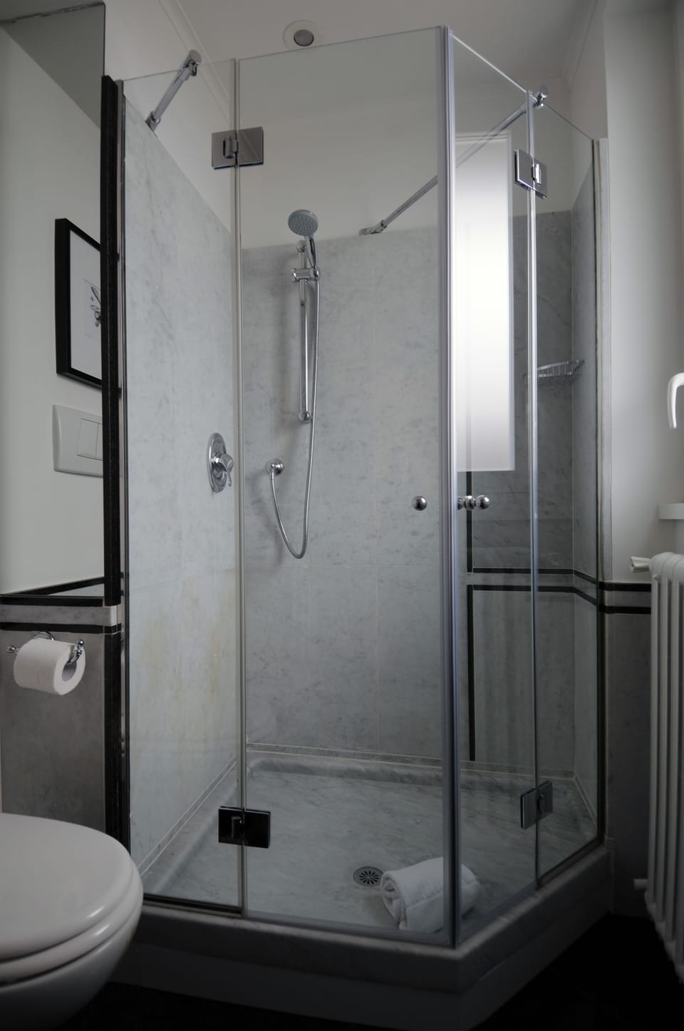 Shower, free toiletries, hair dryer, bathrobes