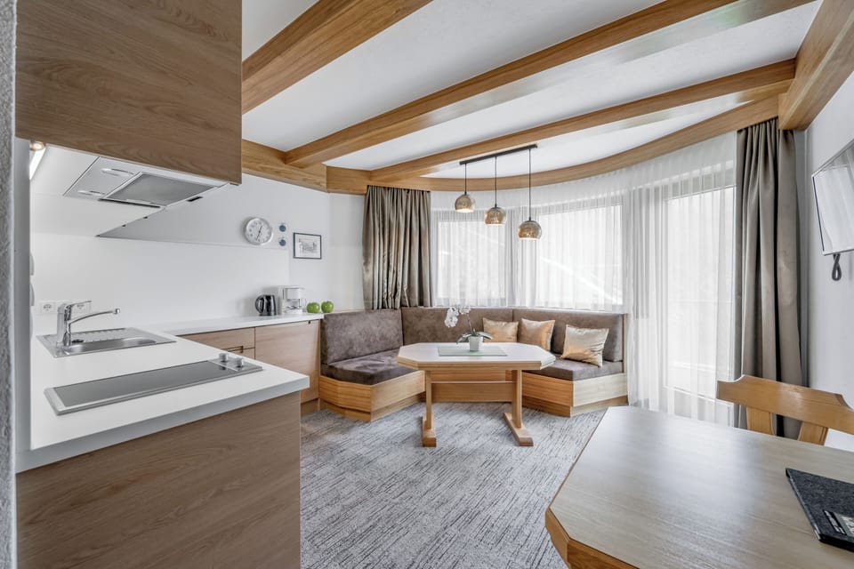 Apartment (up to 2 people , Ap. 1/5/8) | In-room safe, desk, soundproofing, free cribs/infant beds
