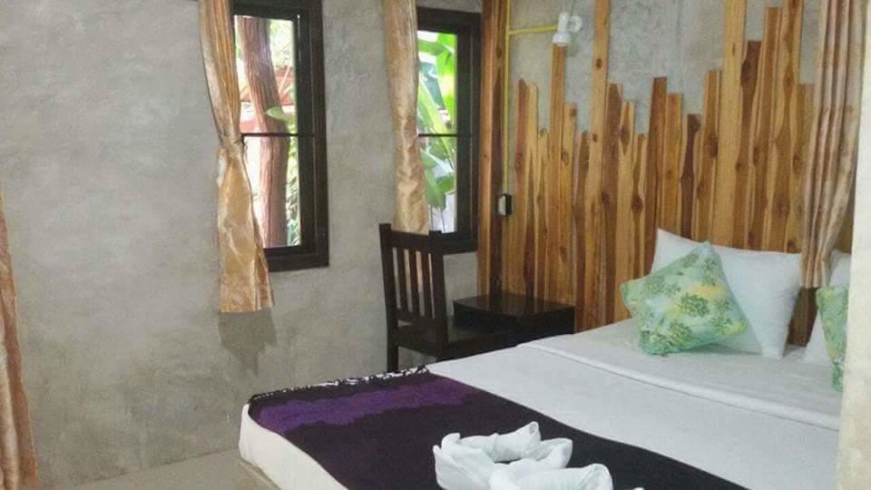 Standard Room | Free WiFi, bed sheets