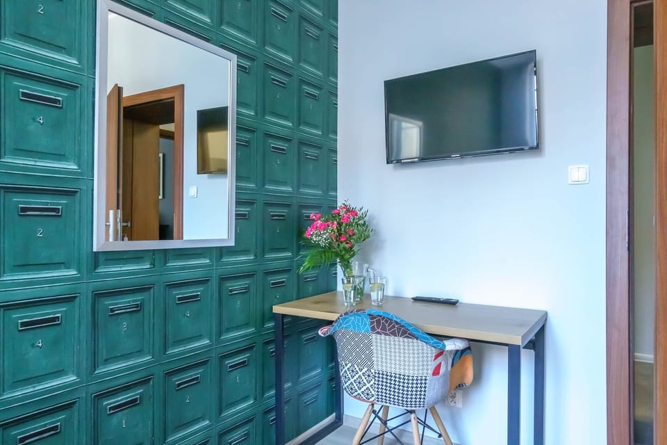 Standard Double or Twin Room, 1 Bedroom, Private Bathroom | Iron/ironing board, free WiFi, bed sheets