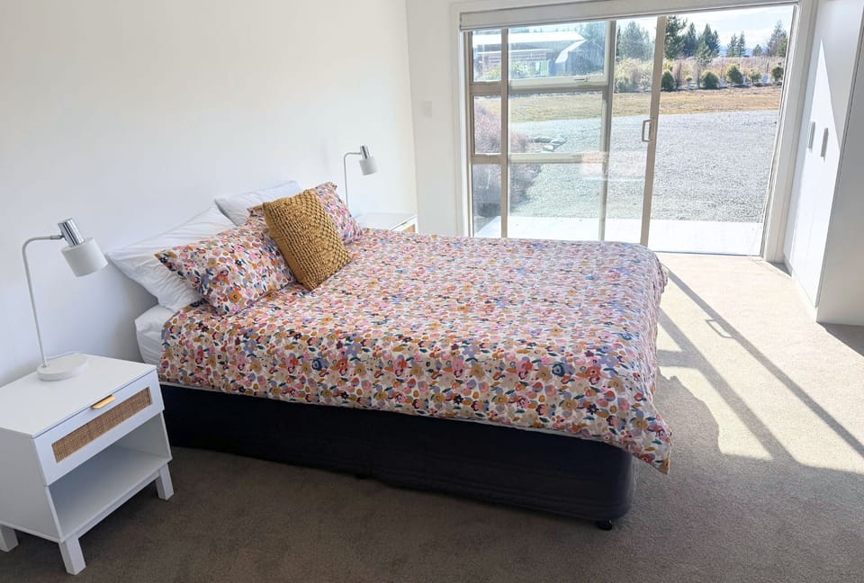 House, 3 Bedrooms | 3 bedrooms, premium bedding, iron/ironing board, free WiFi