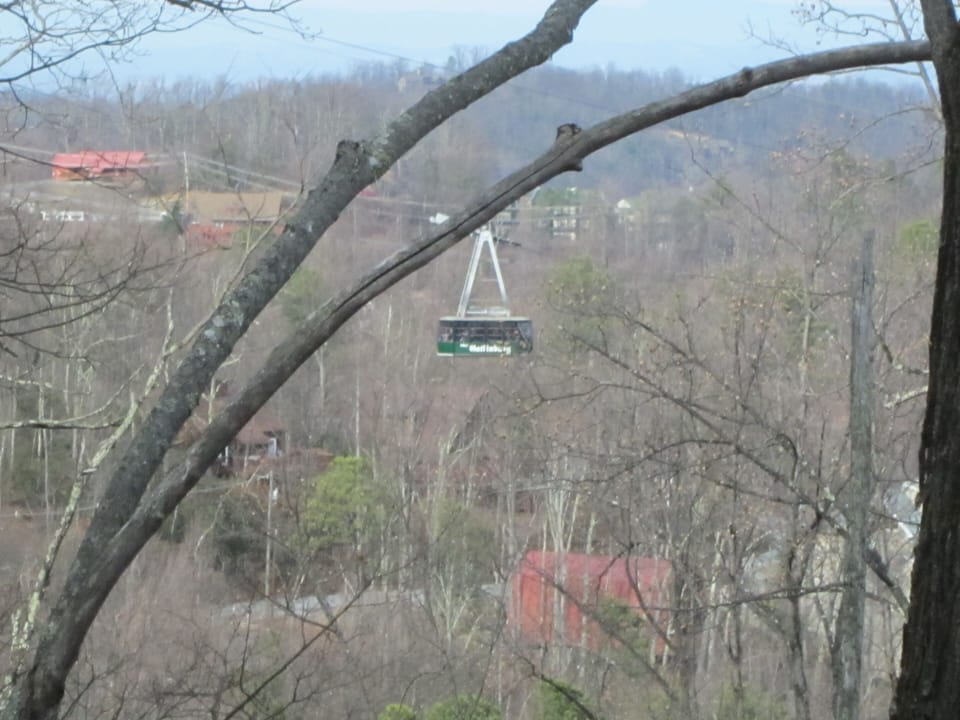The  Ober Gatlinburg AerialTram in winter as seen from the upper deck. 