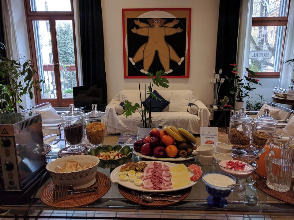 Daily buffet breakfast for a fee