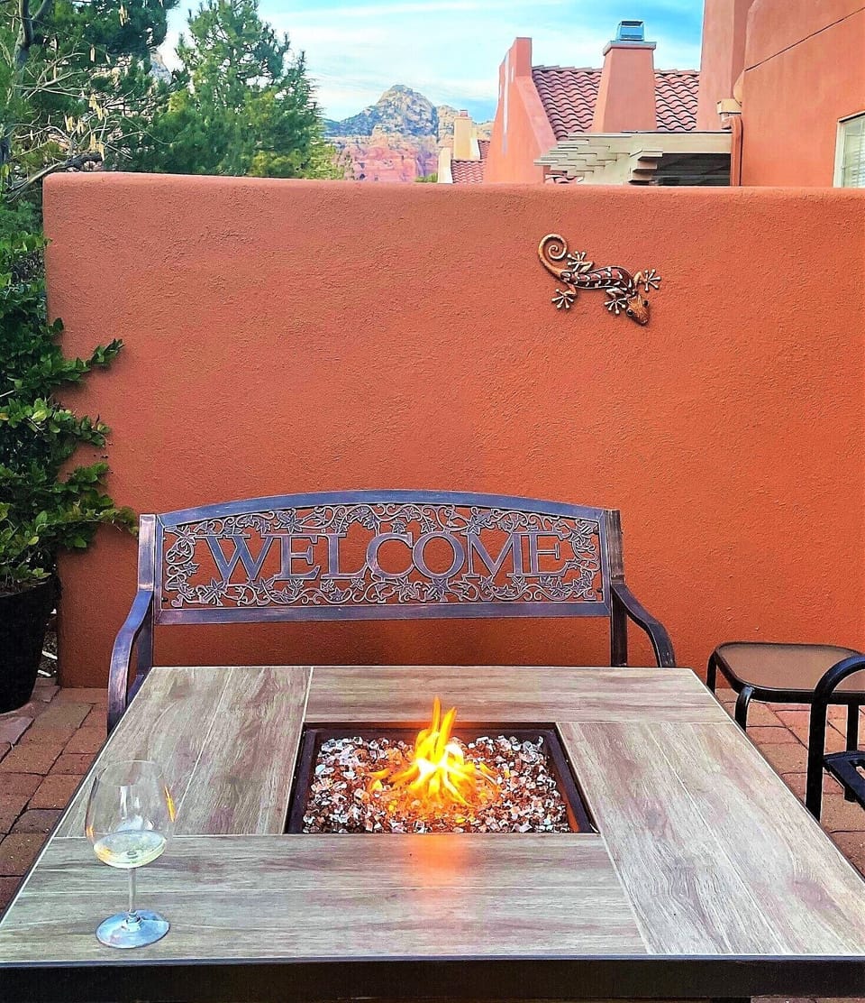 Private outside Fire Pit 