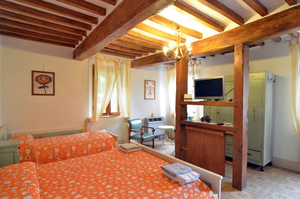 Family Double Room | Individually furnished, desk, soundproofing, free WiFi