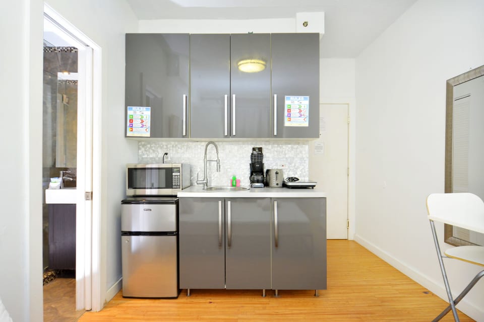 Private kitchenette