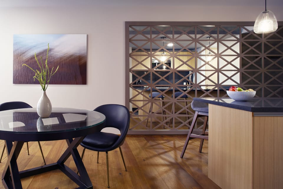 Deluxe Suite, 3 Bedrooms, Ground Floor | Dining room