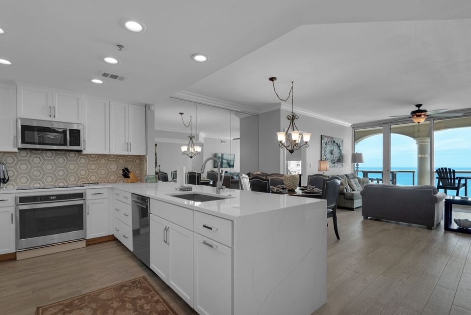 Totally remodeled Kitchen. Quartz counter tops. 
