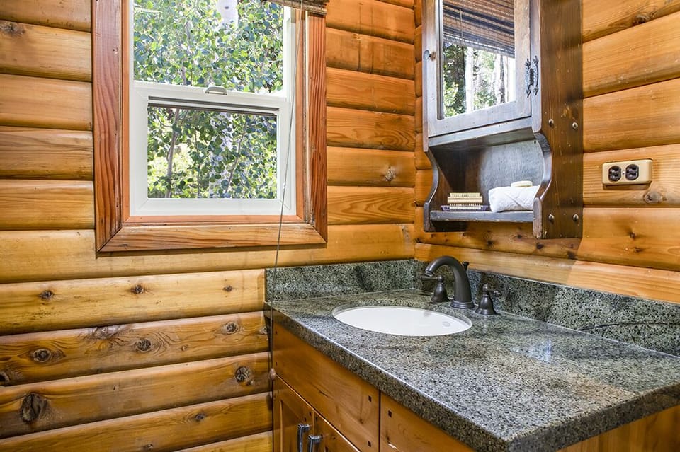 Primary Ensuite Bathroom
