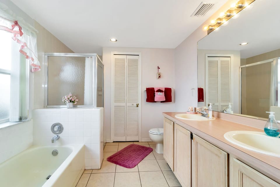 Master ensuite