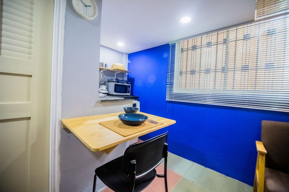 Standard Double Duplex | In-room dining