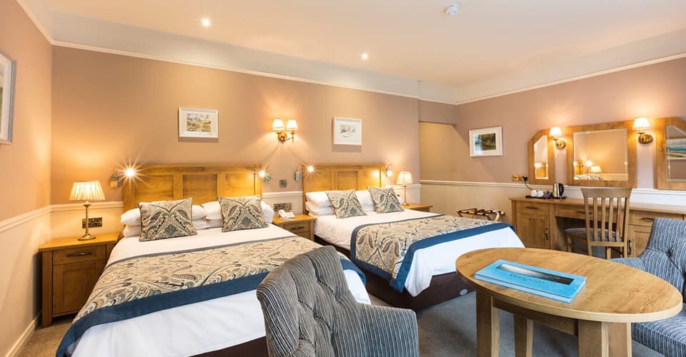 Desk, blackout drapes, iron/ironing board, free WiFi