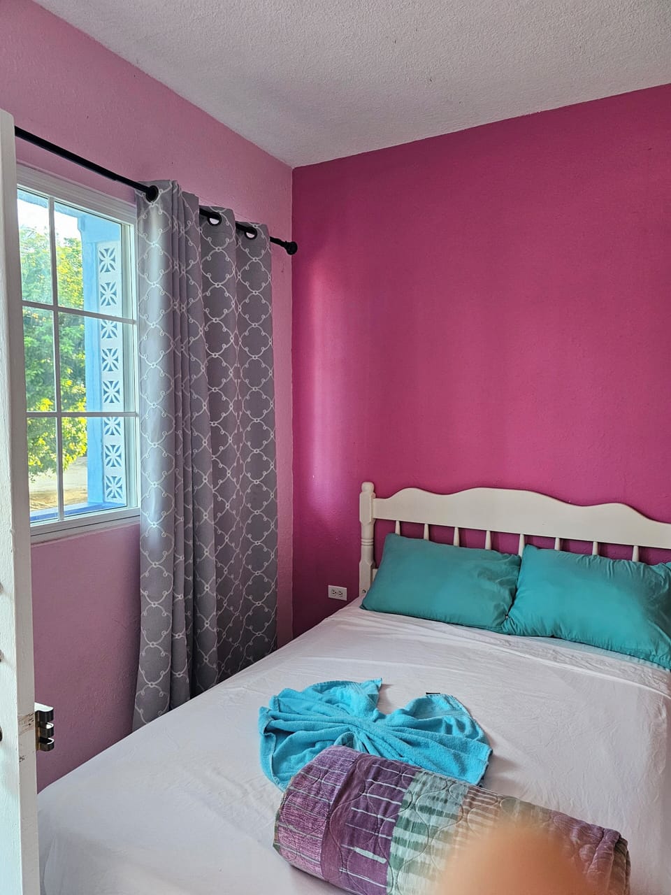 In-room safe, desk, iron/ironing board, free WiFi