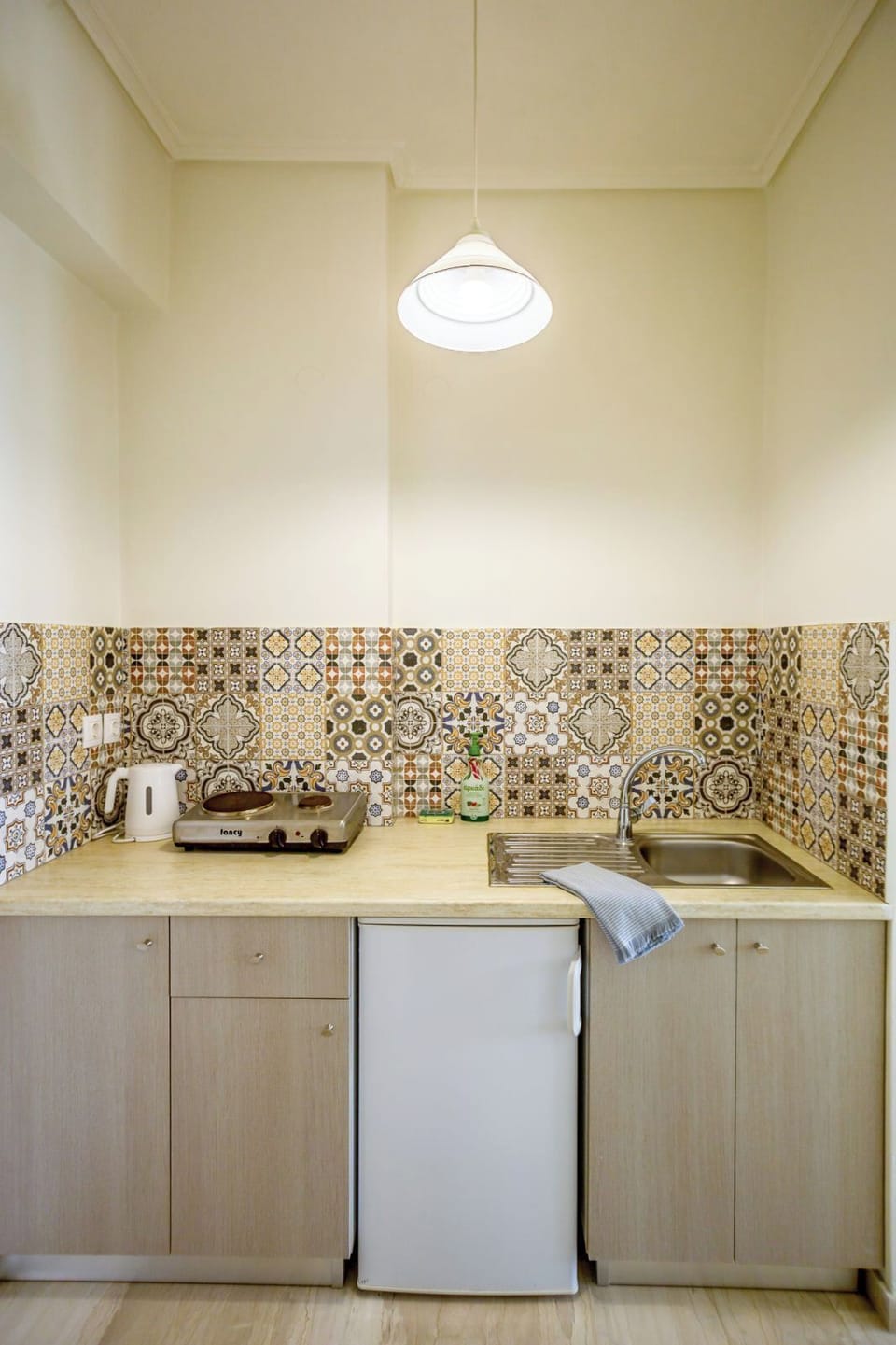 Superior Studio (Second Floor) | Private kitchen | Fridge