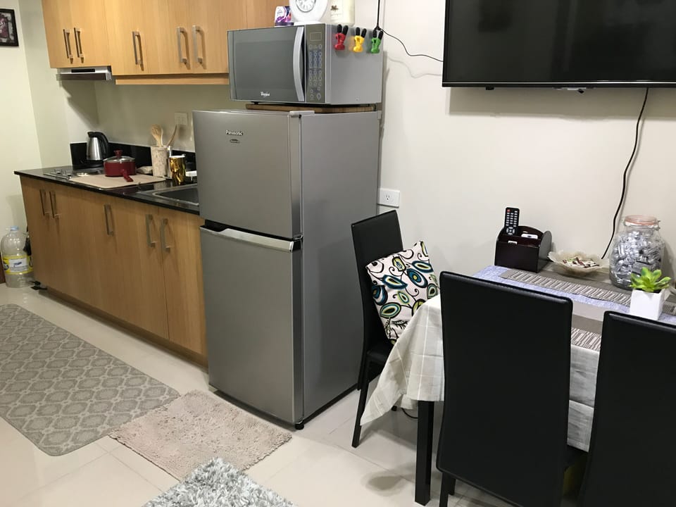 Kitchen area is advisable for light cooking