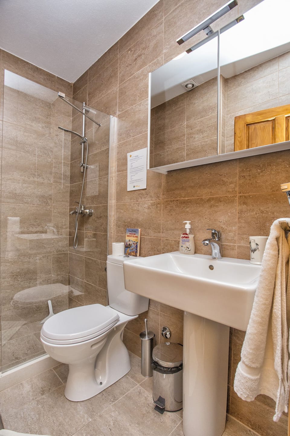 Down stairs Bathroom at Villa Ruza