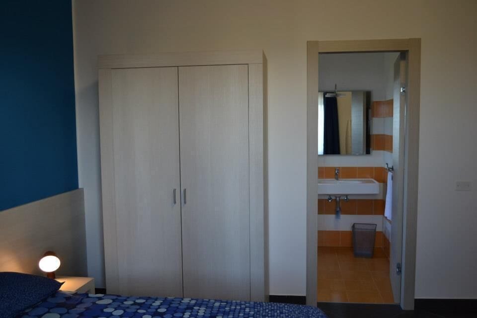 Single Room | Desk, free WiFi, wheelchair access