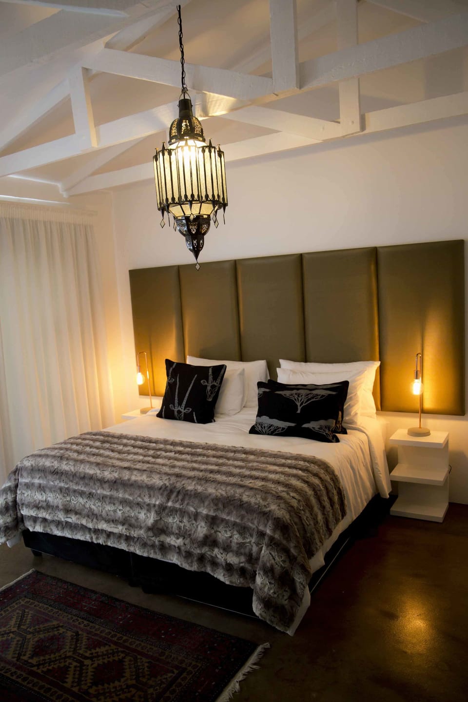 Luxury Double or Twin Room | Premium bedding, in-room safe, desk, soundproofing