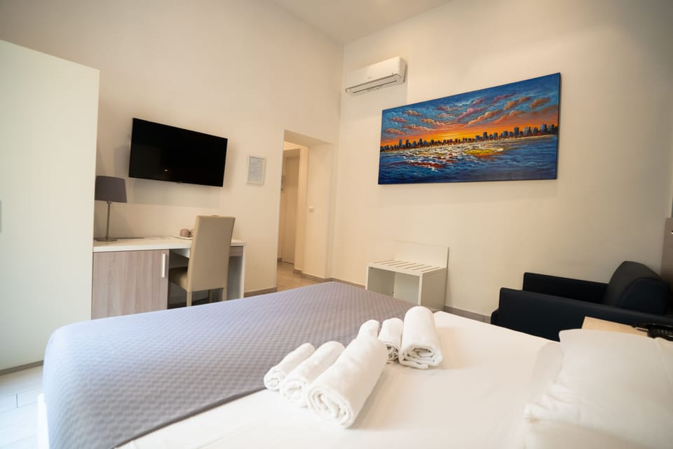 Grand Double Room, Courtyard View | Premium bedding, minibar, in-room safe, desk