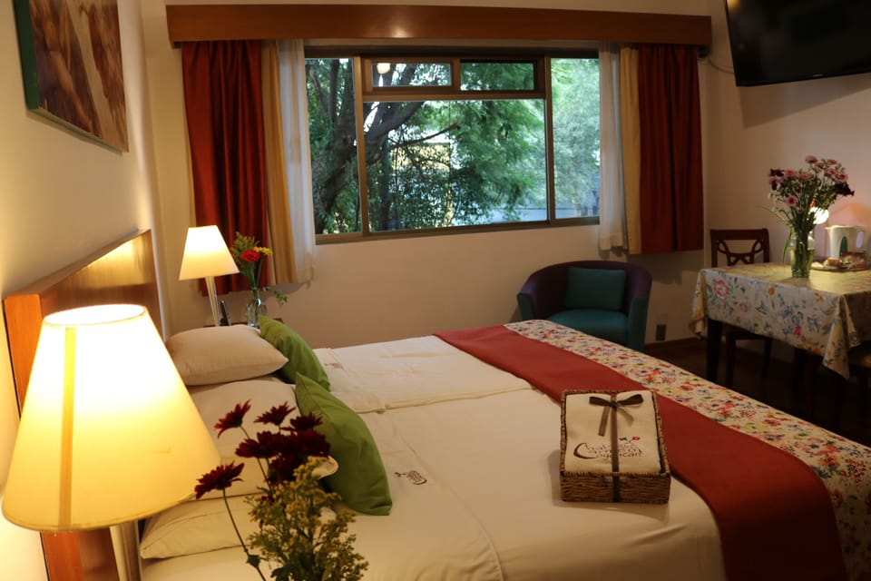Standard Room, 1 King Bed | Down comforters, Select Comfort beds, minibar, in-room safe