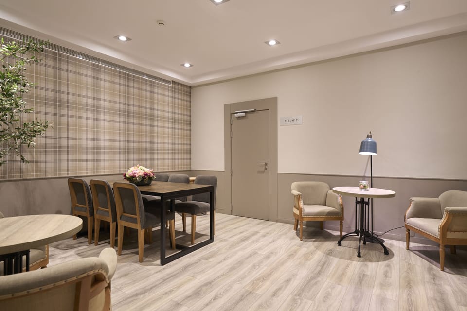 Lobby sitting area