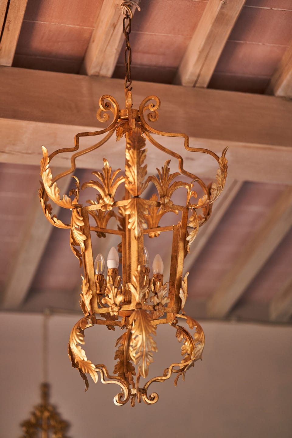 Deluxe Room, 1 Bedroom, Garden View | Minibar, in-room safe, desk, iron/ironing board