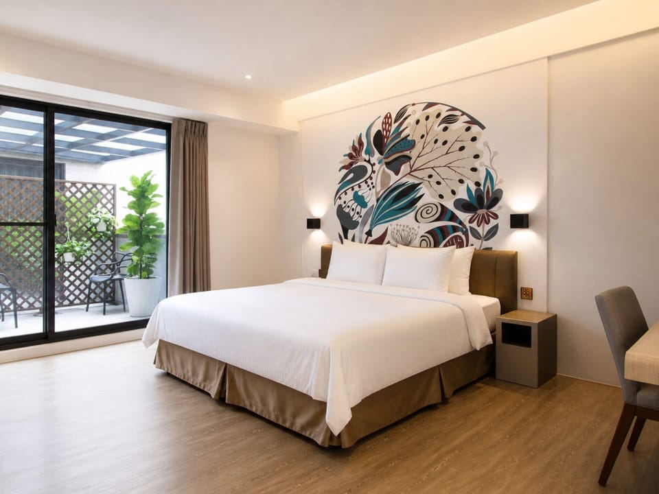 Deluxe Room, 2 Bedrooms, Balcony | Desk, blackout drapes, soundproofing, free WiFi