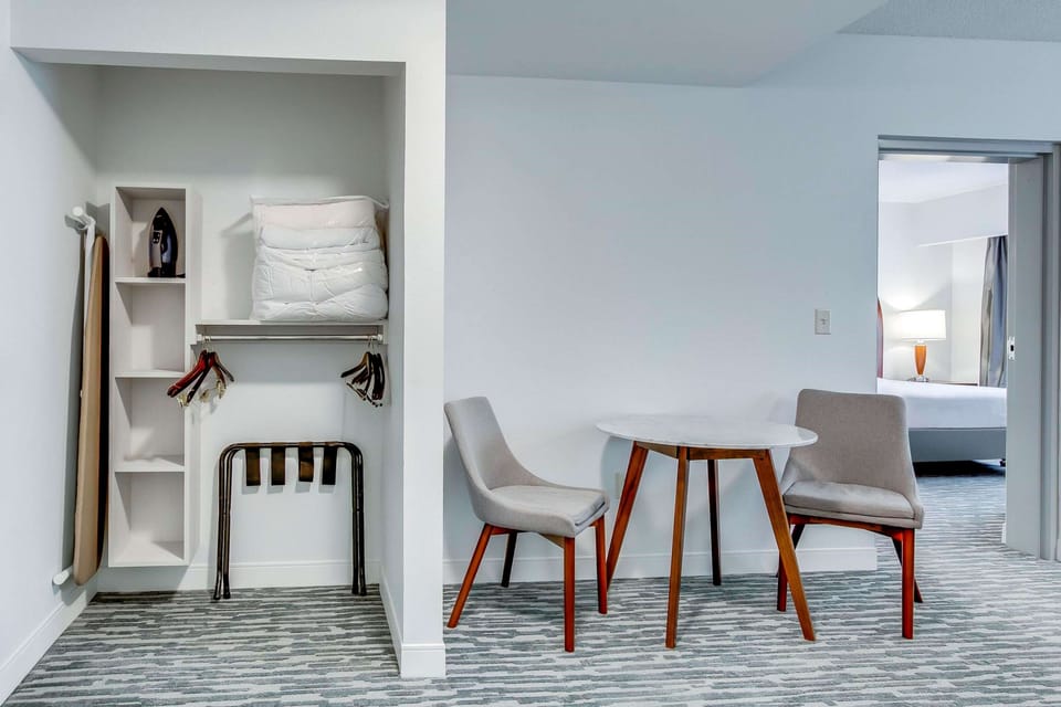 Suite, Accessible | Premium bedding, desk, laptop workspace, iron/ironing board
