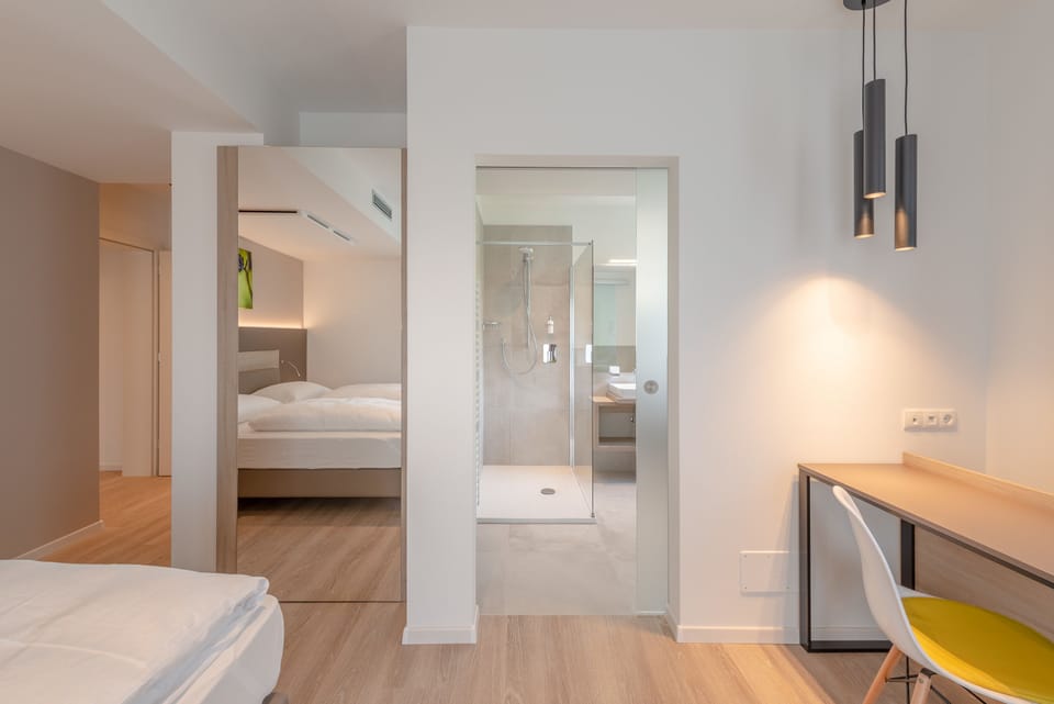 Comfort Condo, 2 Bedrooms | 1 bedroom, hypo-allergenic bedding, minibar, in-room safe