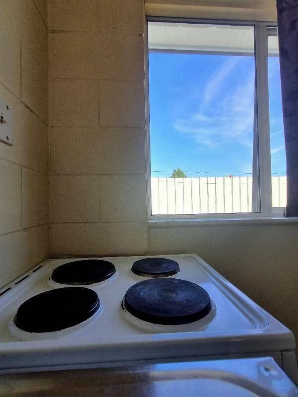 Family Apartment, 2 Bedrooms, Non Smoking, Kitchen (Family unit) | Private kitchen | Fridge, microwave, oven, stovetop