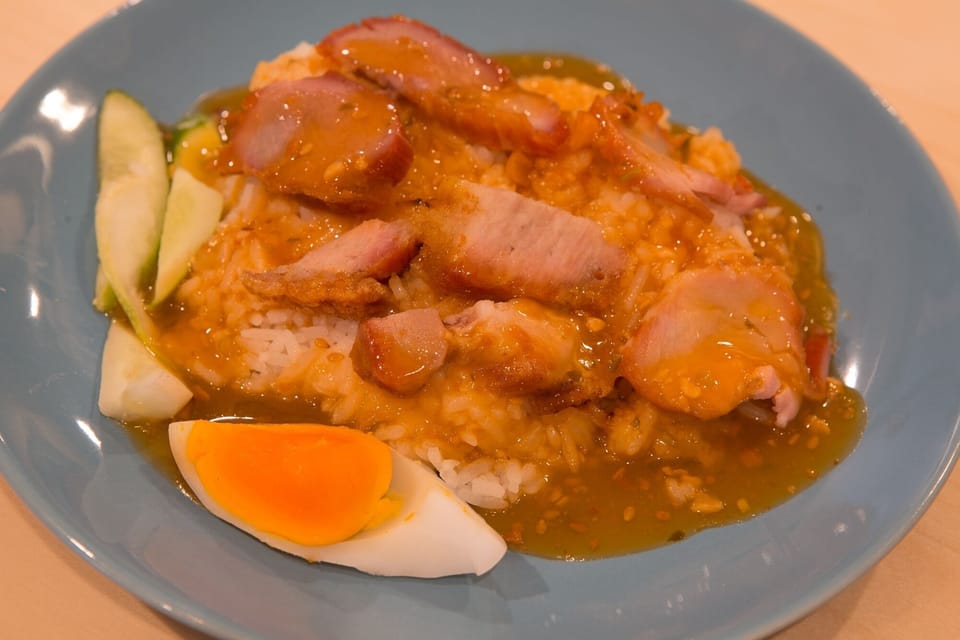 Daily local cuisine breakfast for a fee