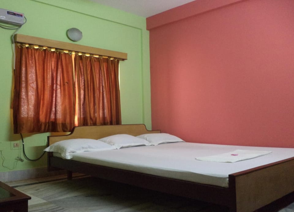 1 bedroom, premium bedding, free WiFi