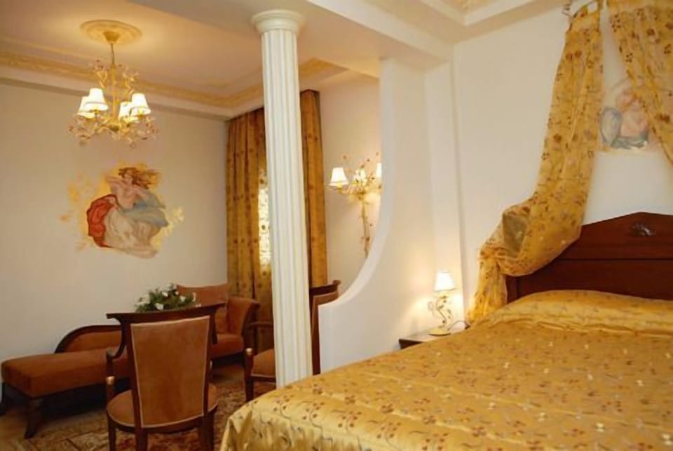 Egyptian cotton sheets, individually decorated, soundproofing, free WiFi